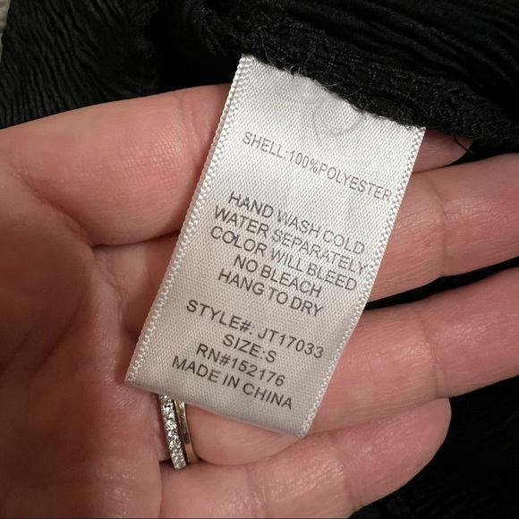 Jane Plus One Sheer Stretchy Blouse With Tied Sleeves - Picture 5 of 5